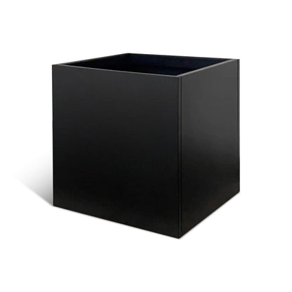 Spray Painting Metal Planter