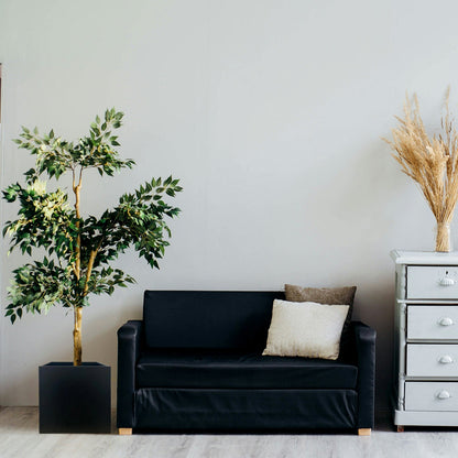 Spray Painting Metal Planter